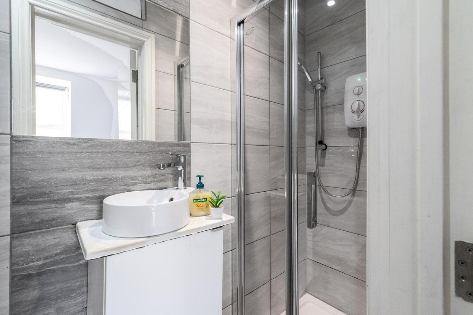 Studio Apartments London With Free Wifi Eksteriør billede
